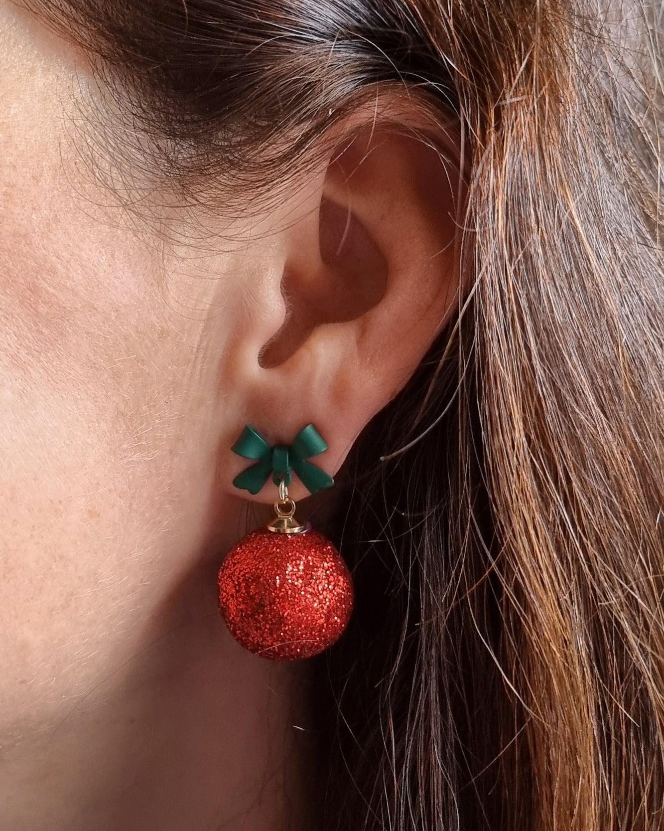 Boucles d'Oreilles "Boules de Noël rouges"