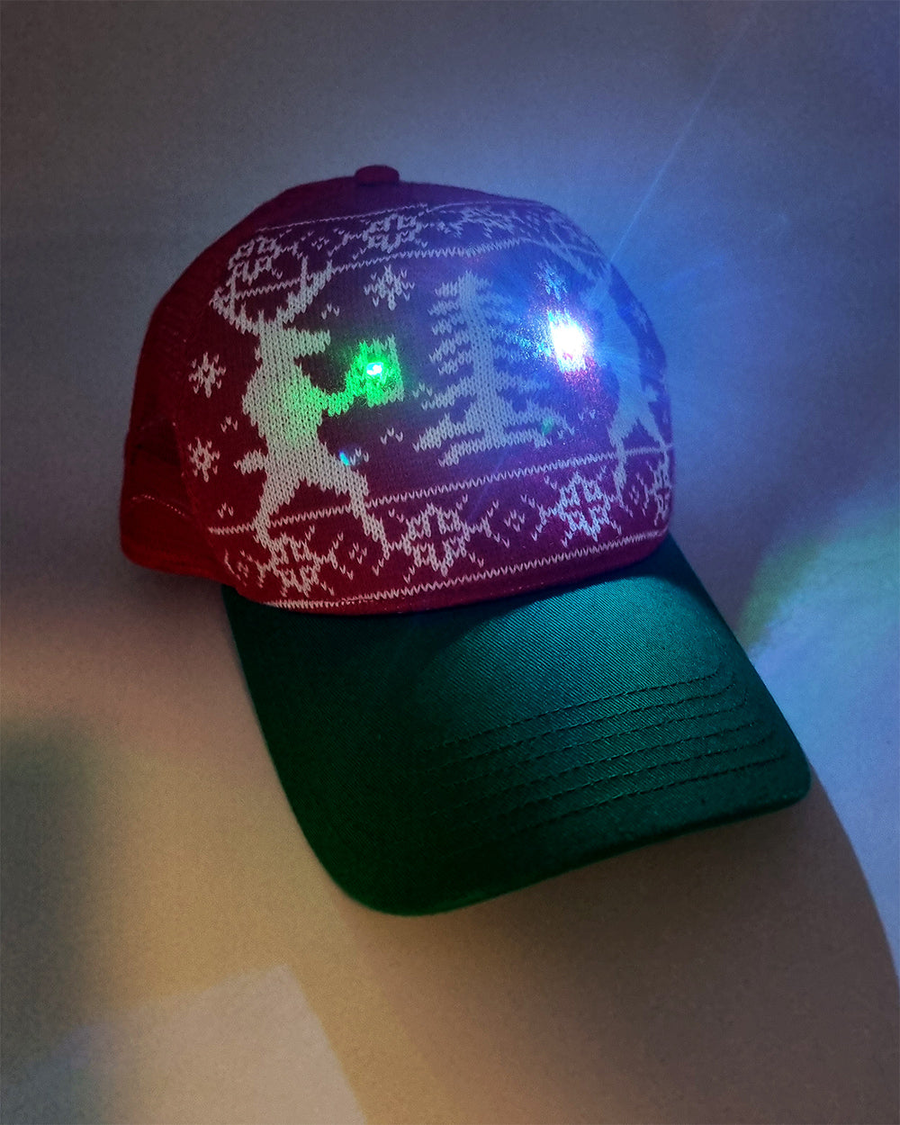 Casquette "Cheers, renne" avec lumières clignotantes