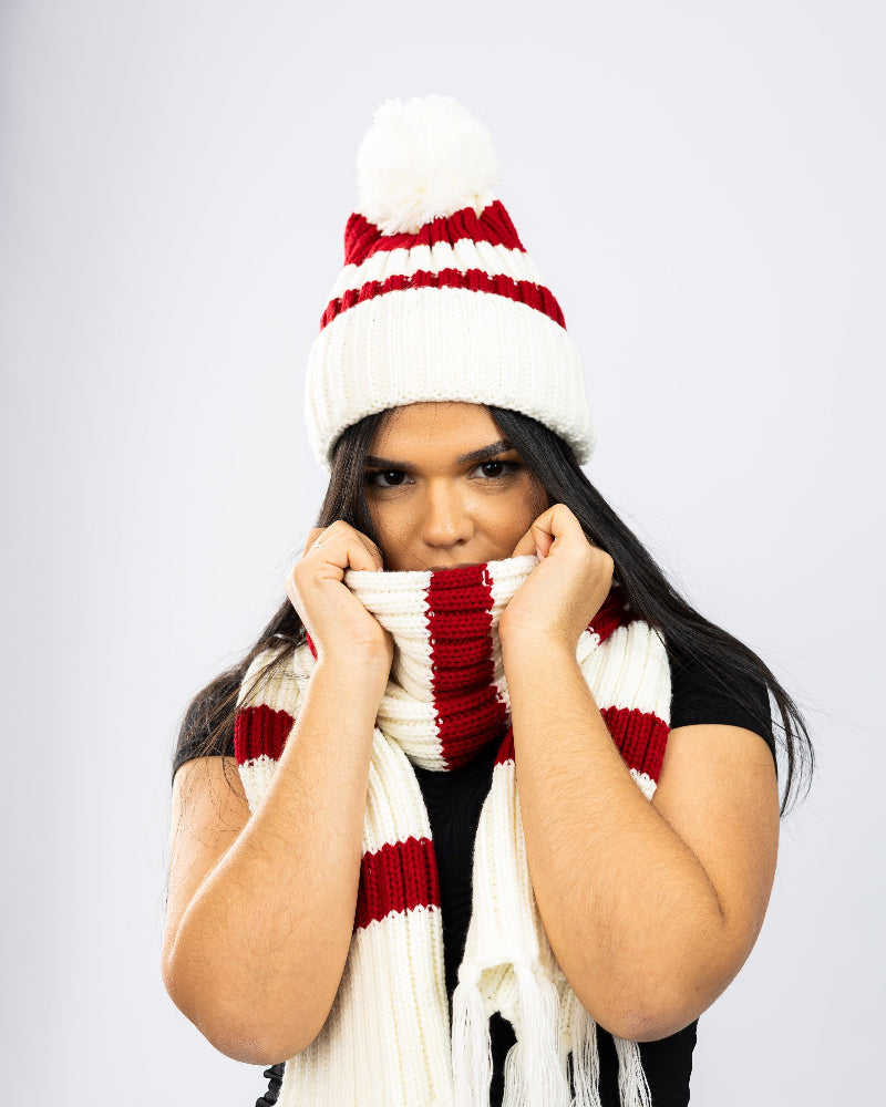 Bonnet de père Noël tricoté à rayures, rouge / blanc