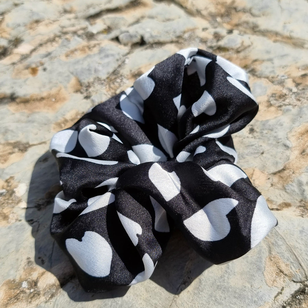 "Rosalia" printed scrunchie