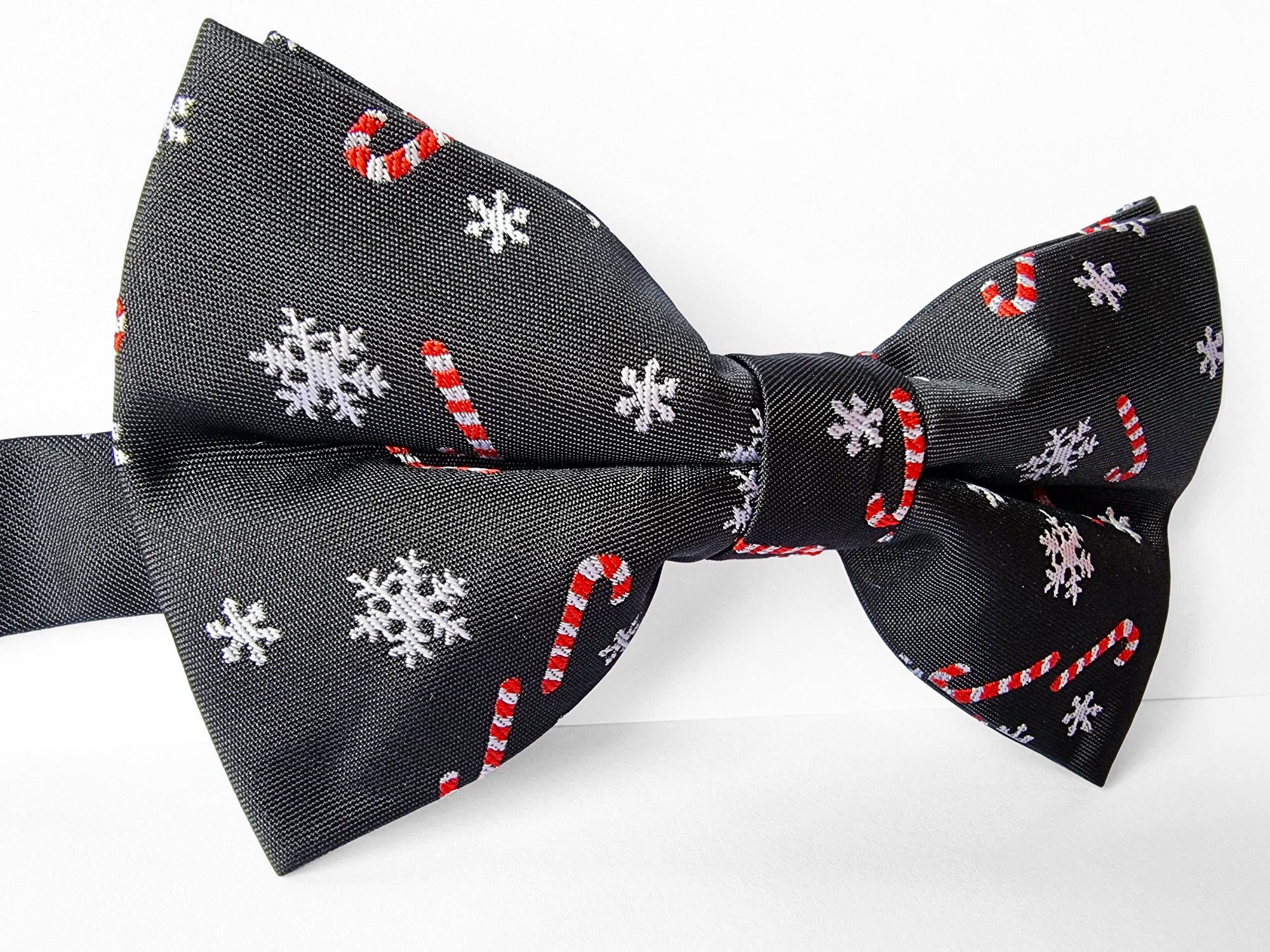Christmas Bowtie "Candy Canes"