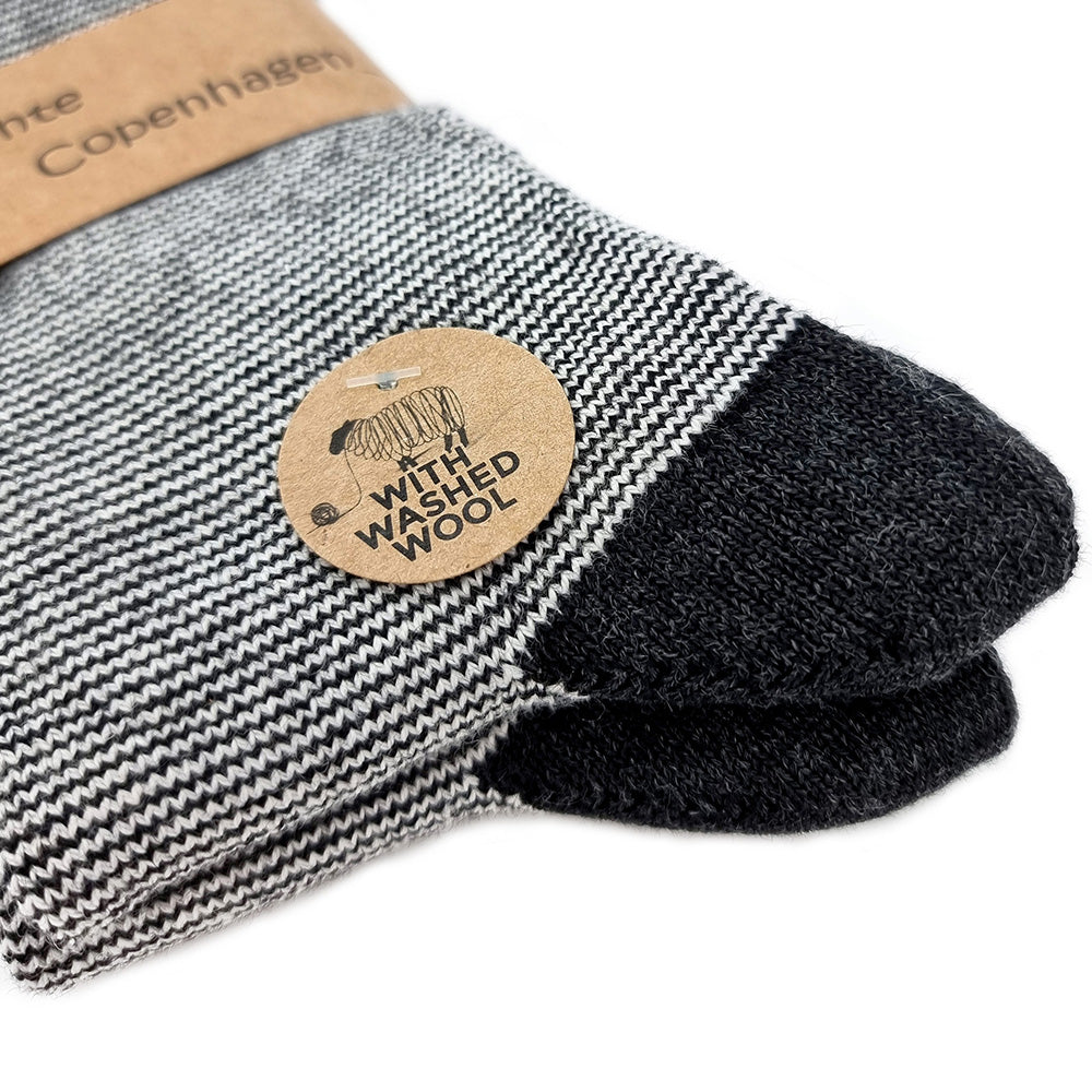 Striped black woolen socks, set of 2 pairs