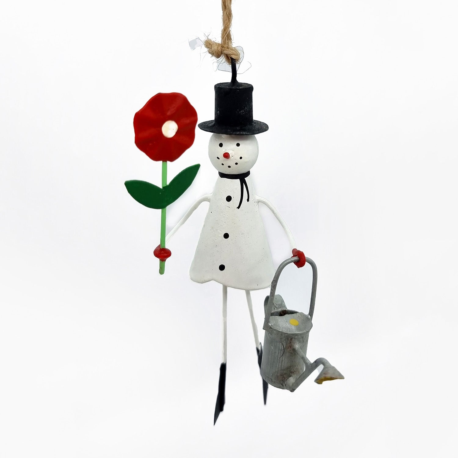 Bonhomme de neige fait du jardinage